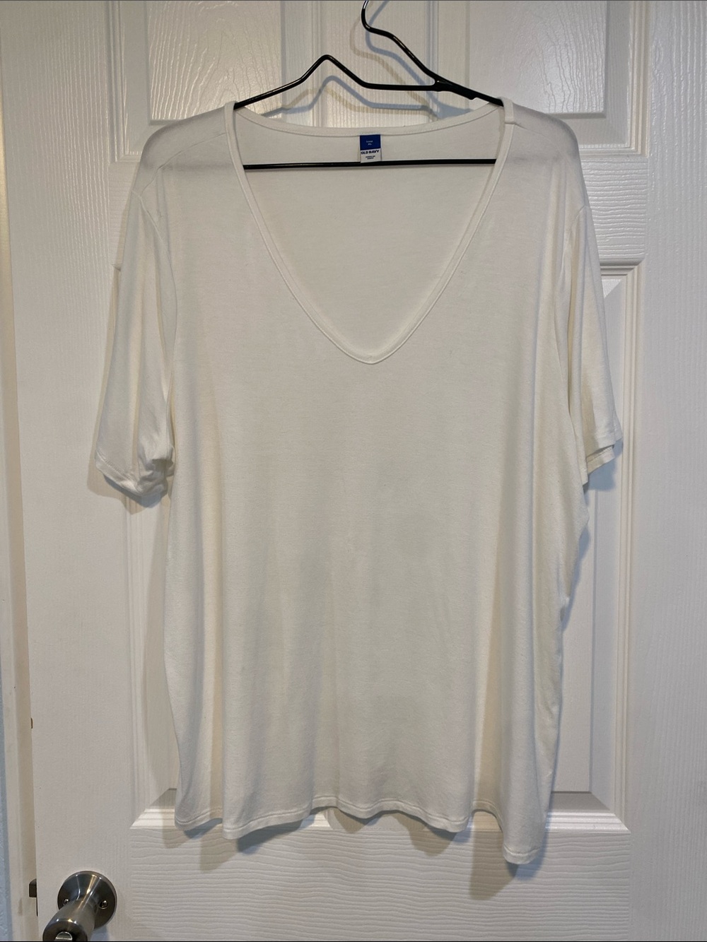 Old Navy Luxe T-Shirts - Picture 5 of 7